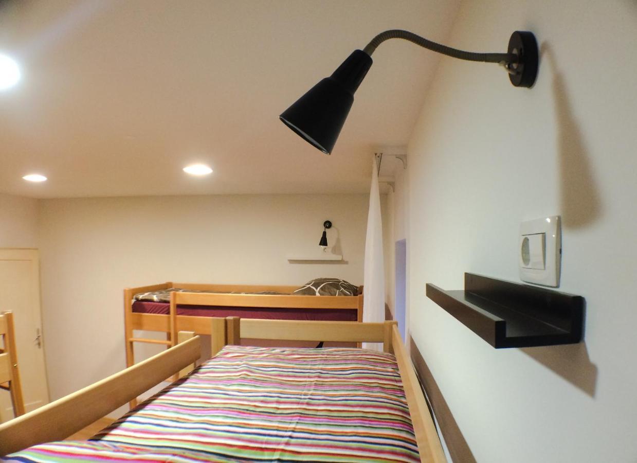 Vrba Hostel *